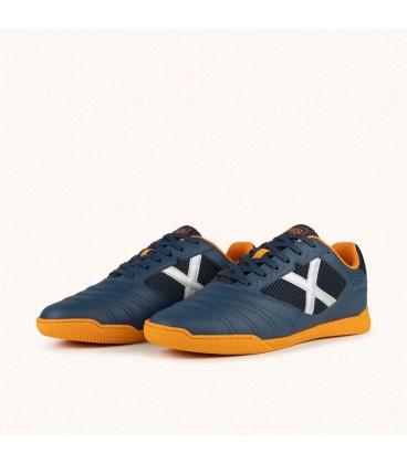 MUNICH DEBUT 12